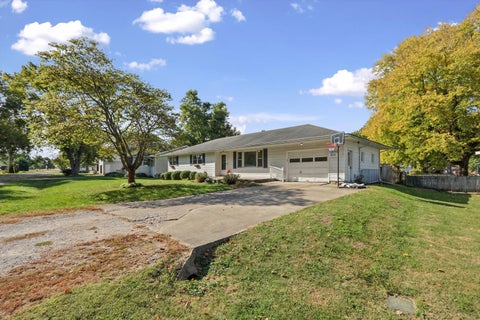 Tiny photo for 810 Longview Road, Monticello, IL 61856 (MLS # 12771645)