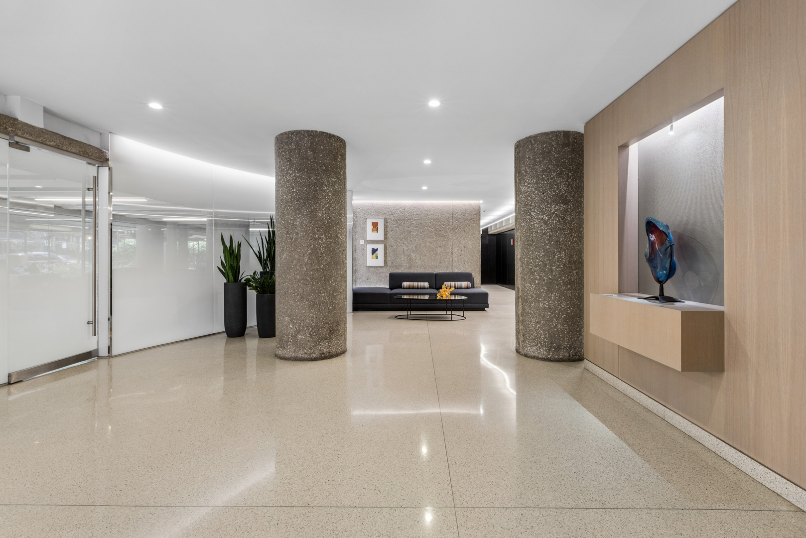 200 E Delaware Place 4DE