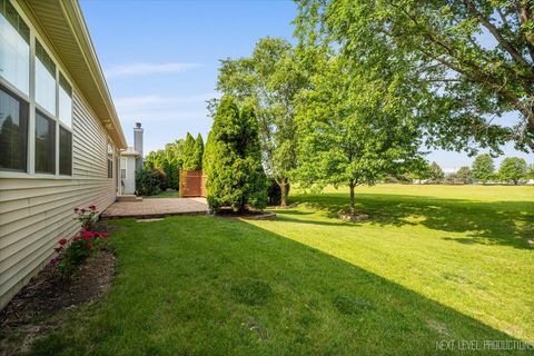 Tiny photo for 725 Bohannon Circle, Oswego, IL 60543 (MLS # 12539950)