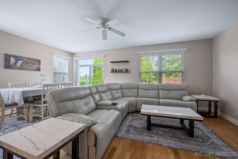 Tiny photo for 725 Bohannon Circle, Oswego, IL 60543 (MLS # 12539950)