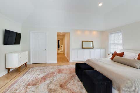 Tiny photo for 180 Westview Road, Winnetka, IL 60093 (MLS # 12698922)