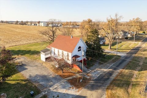 Tiny photo for 269 Chicago Street, Dewitt, IL 61735 (MLS # 12326238)