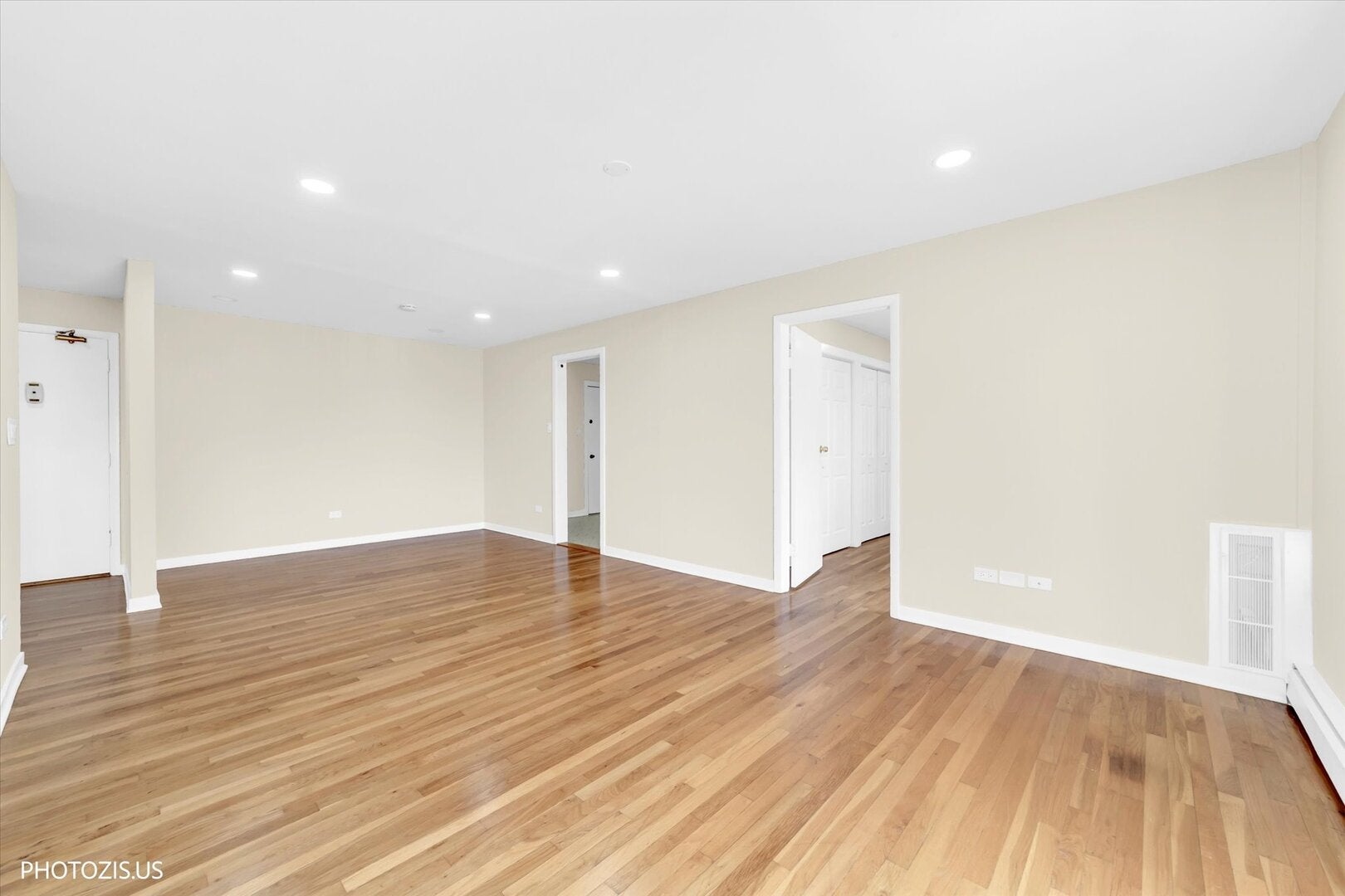 8852 N Leslie Lane 2C