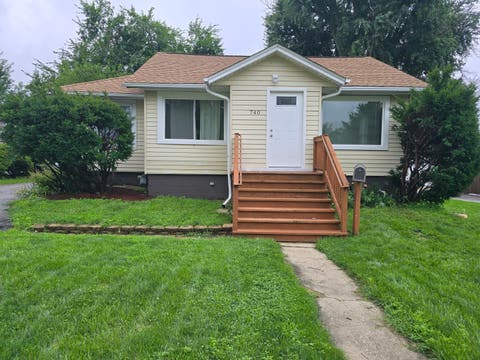 Photo of 740 S Grace Street, Lombard, IL 60148 (MLS # 12730164)