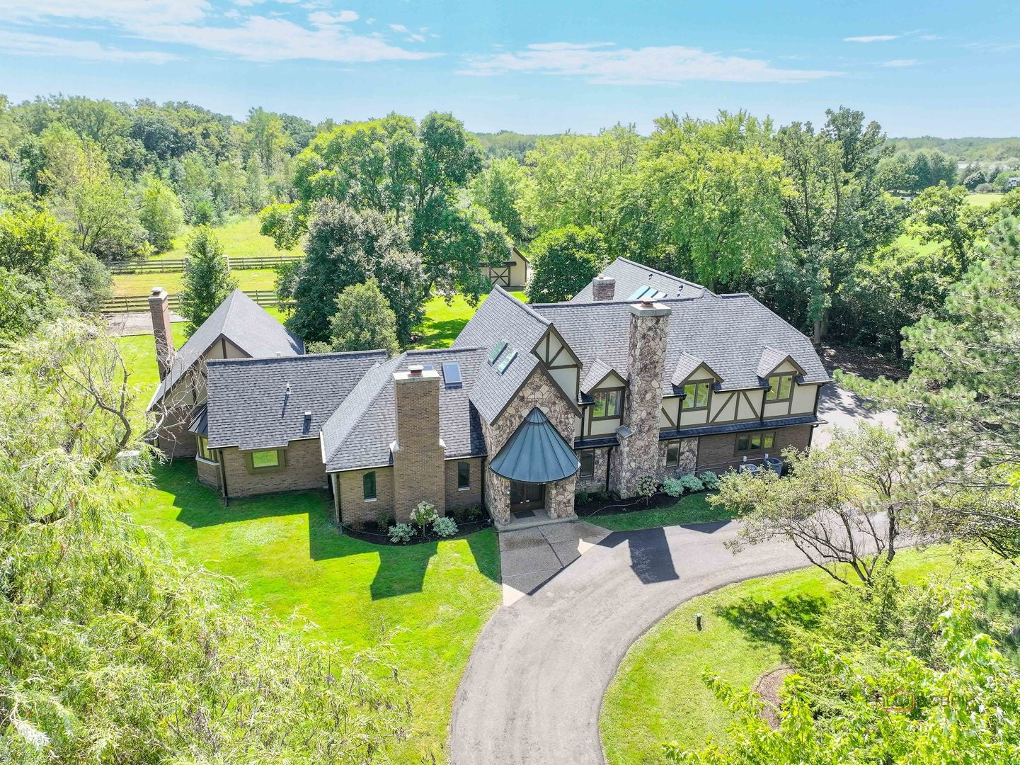 1899 Hilltop Lane