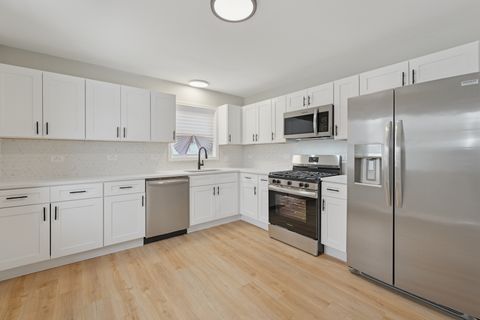 Tiny photo for 26 E Normandy Drive, Chicago Heights, IL 60411 (MLS # 12562813)