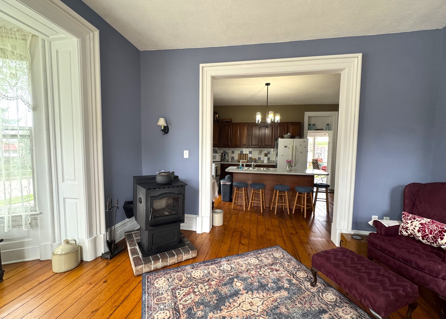 304 E Broadway
