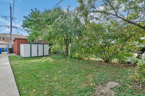 Tiny photo for 6403 S Lorel Avenue, Chicago, IL 60638 (MLS # 12603419)