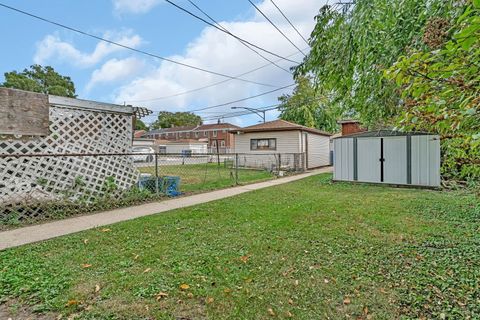 Tiny photo for 6403 S Lorel Avenue, Chicago, IL 60638 (MLS # 12603419)