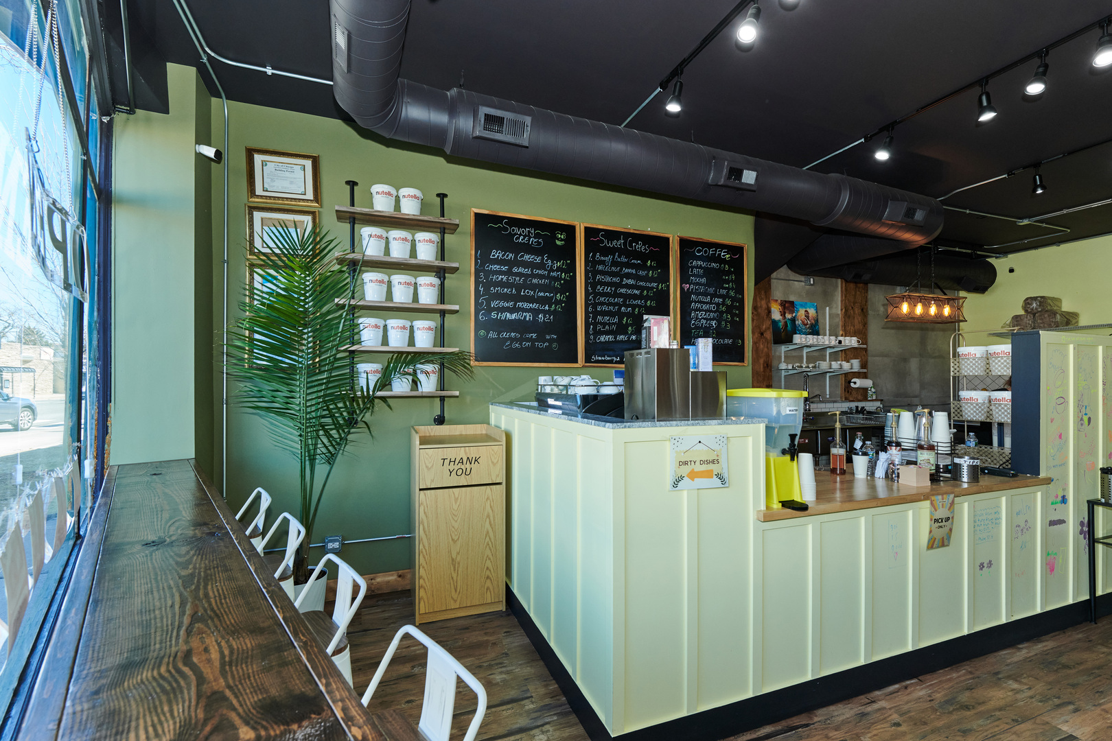 2607 W PETERSON Avenue