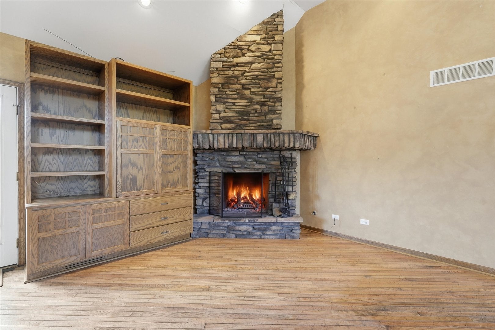 1544 Wayne Drive