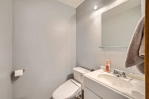 Tiny photo for 953 N Rohlwing Road #201A, Addison, IL 60101 (MLS # 12366941)