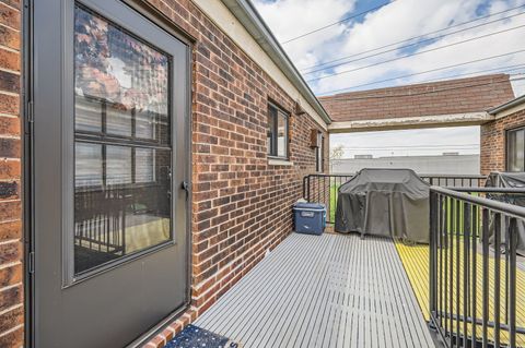 Tiny photo for 953 N Rohlwing Road #201A, Addison, IL 60101 (MLS # 12366941)