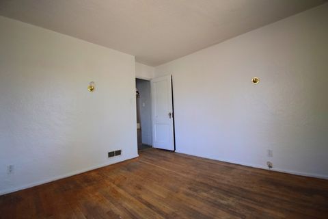 Tiny photo for 2308 Logan Street, Mt Vernon, IL 62864 (MLS # 12613331)