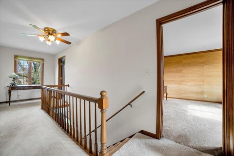 Tiny photo for 1S221 N Flanders Lane, Winfield, IL 60190 (MLS # 12482910)