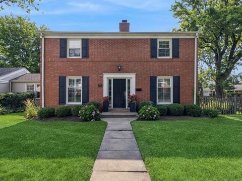 2430 Covert Road Glenview IL 60025