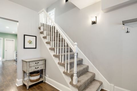 Tiny photo for 4252 N Bernard Street, Chicago, IL 60618 (MLS # 12565492)