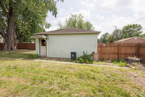 Tiny photo for 957 S 7th Avenue, Kankakee, IL 60901 (MLS # 12535642)