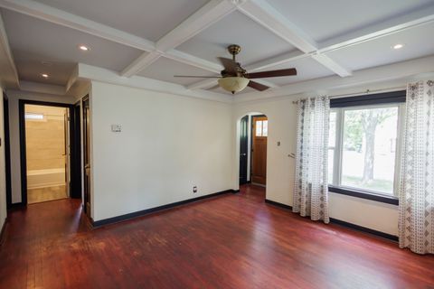 Tiny photo for 957 S 7th Avenue, Kankakee, IL 60901 (MLS # 12535642)