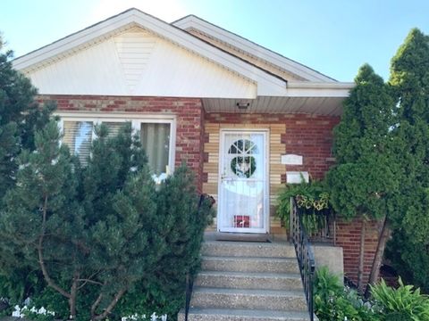 Photo of 4824 S La Crosse Avenue, Chicago, IL 60638 (MLS # 12468978)