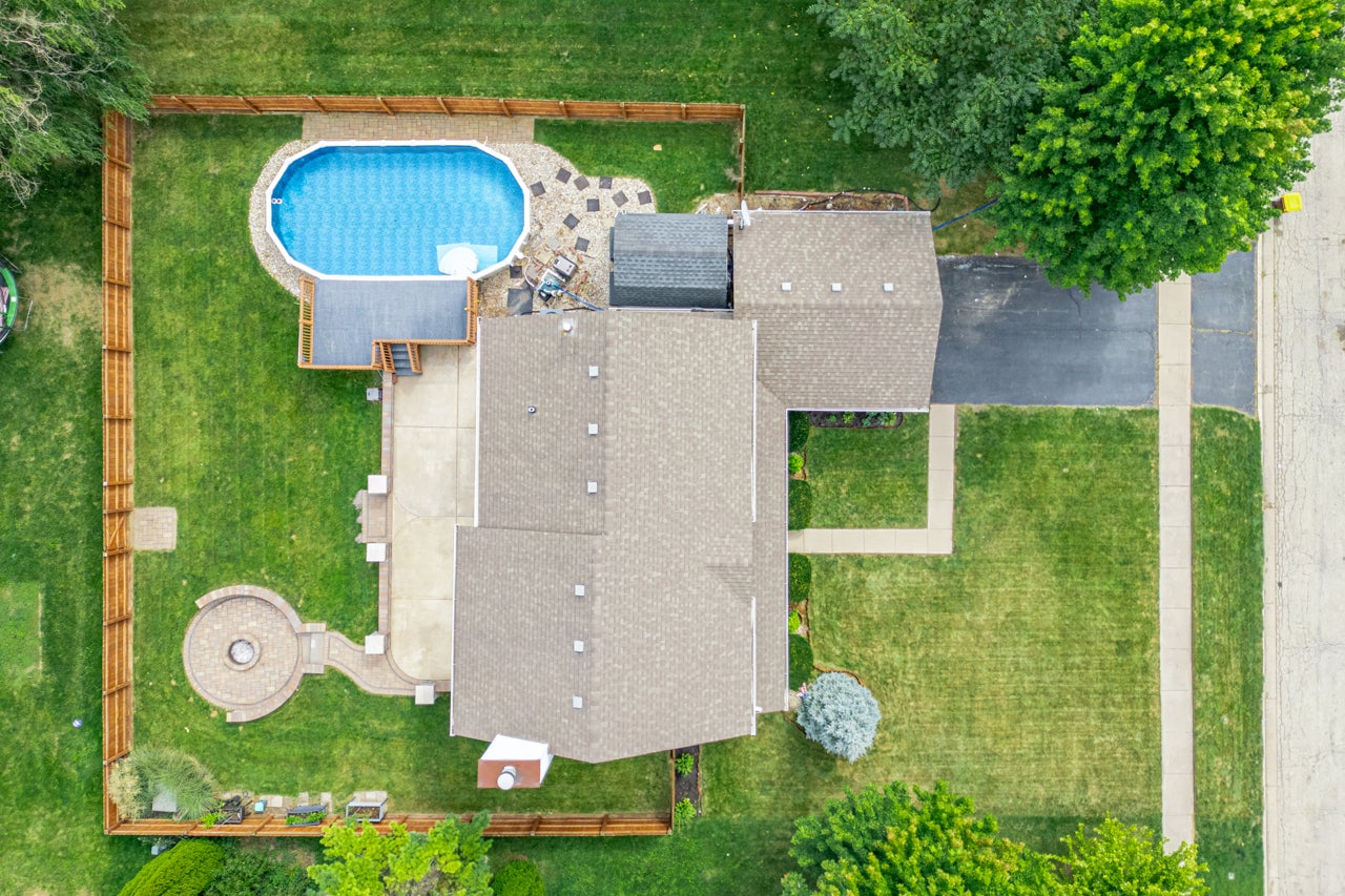 2516 Winfield Lane