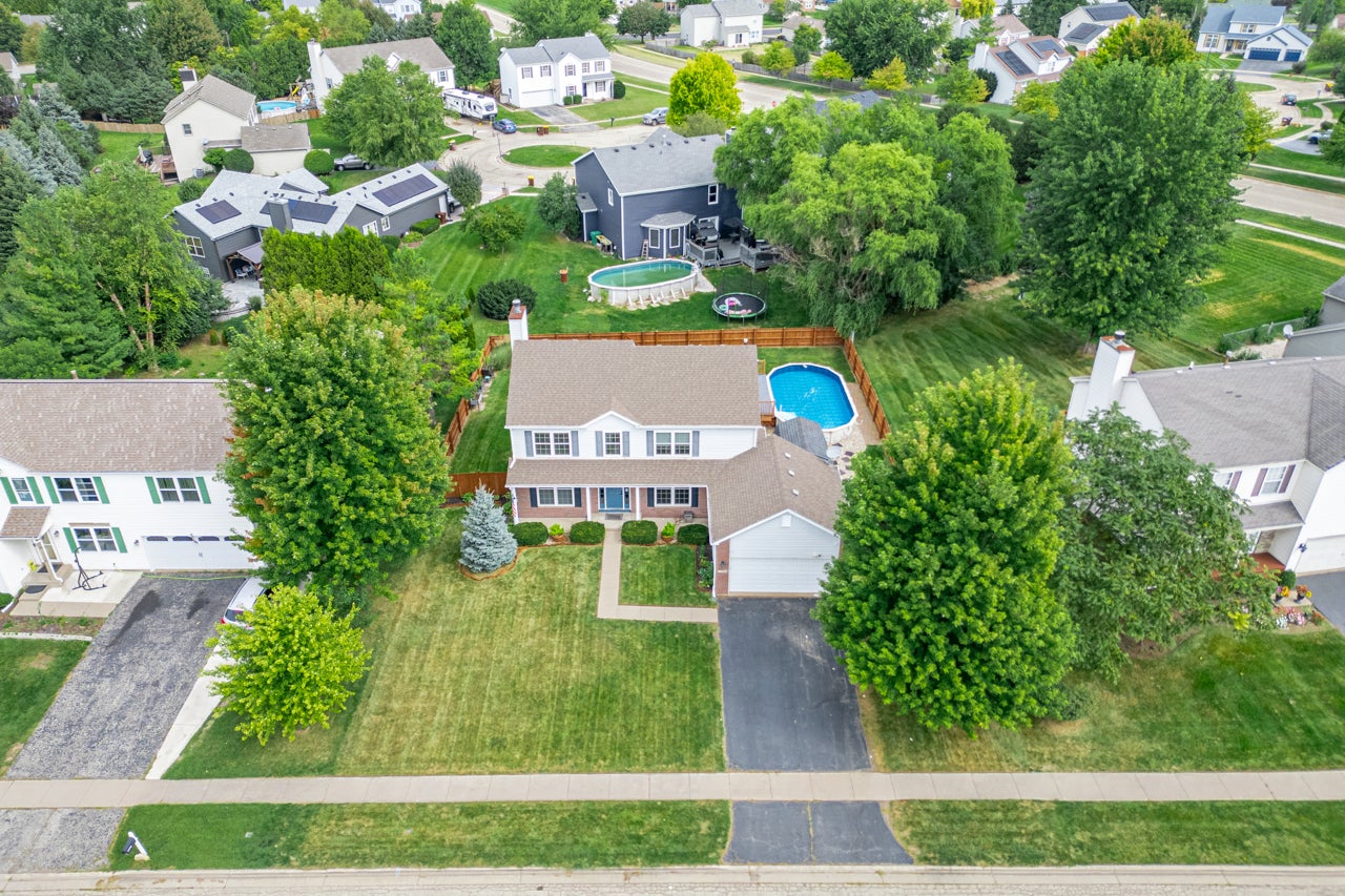 2516 Winfield Lane