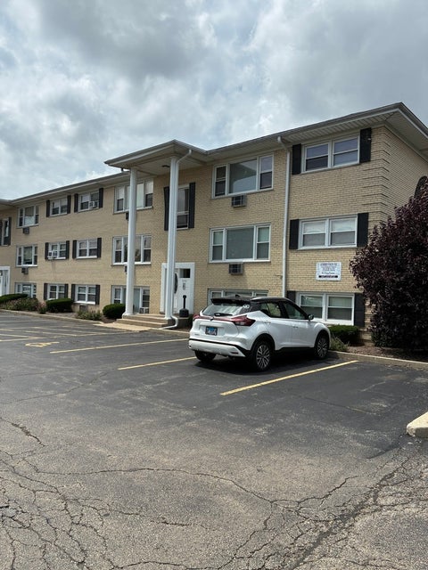 Photo of Norridge, IL 60706 (MLS # 12739088)