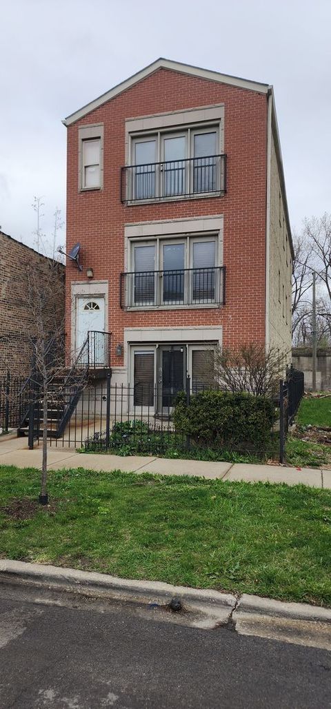 2902 W Fillmore Street 2 Chicago IL 60612