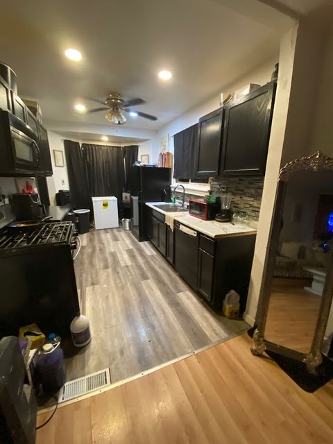 Tiny photo for 158 W Glen Lane, Riverdale, IL 60827 (MLS # 12558430)