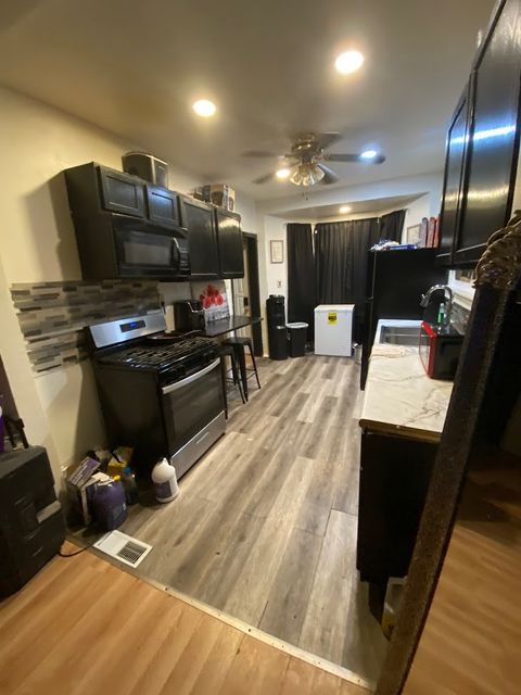 Tiny photo for 158 W Glen Lane, Riverdale, IL 60827 (MLS # 12558430)