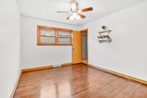 Tiny photo for 6135 W 63rd Place, Chicago, IL 60638 (MLS # 12524699)