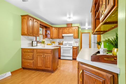 Tiny photo for 6135 W 63rd Place, Chicago, IL 60638 (MLS # 12524699)