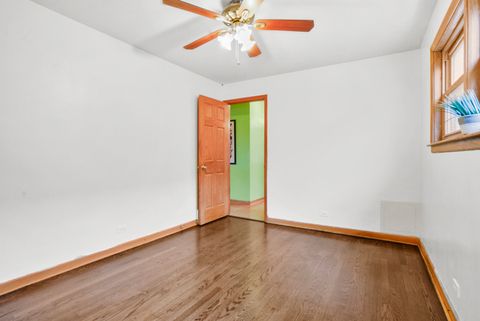 Tiny photo for 6135 W 63rd Place, Chicago, IL 60638 (MLS # 12524699)