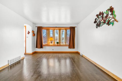 Tiny photo for 6135 W 63rd Place, Chicago, IL 60638 (MLS # 12524699)