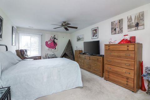 Tiny photo for 301 Lake Hinsdale Drive #106, Willowbrook, IL 60527 (MLS # 12521733)