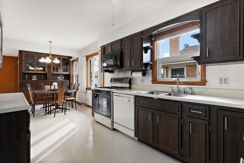 Tiny photo for 4453 N Overhill Avenue, Norridge, IL 60706 (MLS # 12578495)