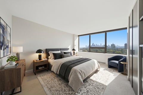 Tiny photo for 2800 N Lake Shore Drive #1512, Chicago, IL 60657 (MLS # 12794947)