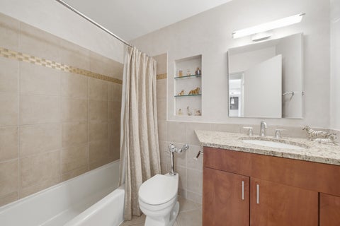 Tiny photo for 2800 N Lake Shore Drive #1512, Chicago, IL 60657 (MLS # 12794947)