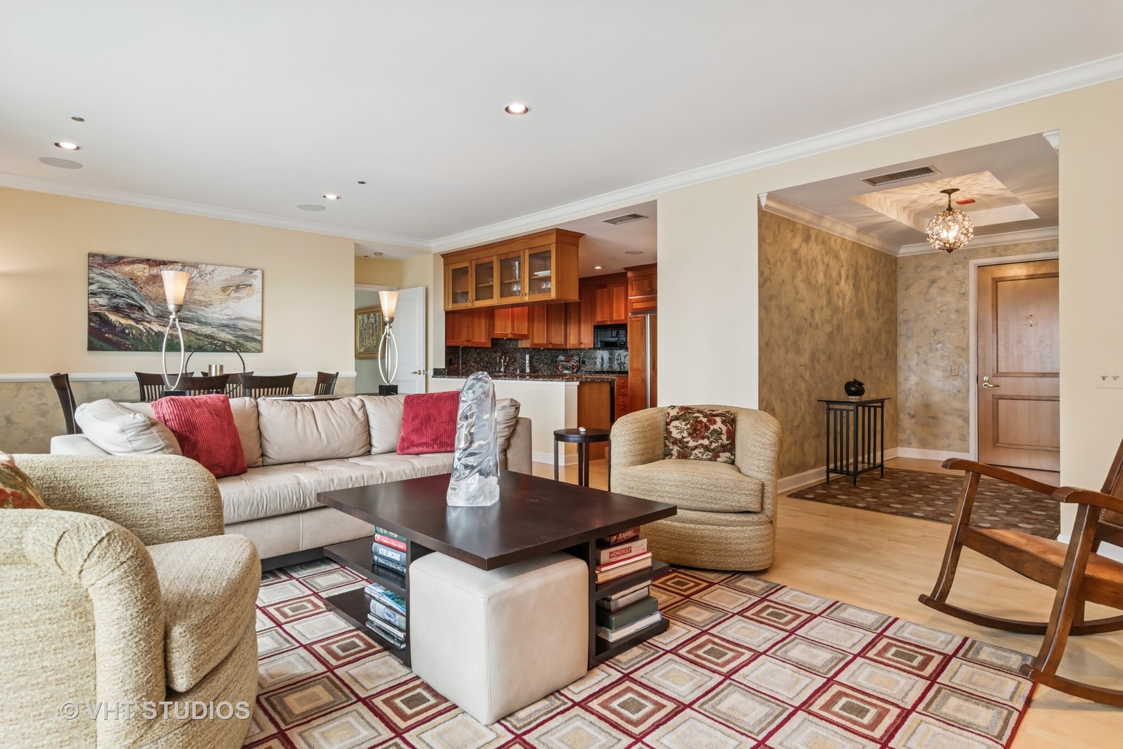 445 E North Water Street 1103