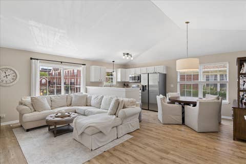 Tiny photo for 1116 Kensington Drive #21-A1, Northbrook, IL 60062 (MLS # 12734848)