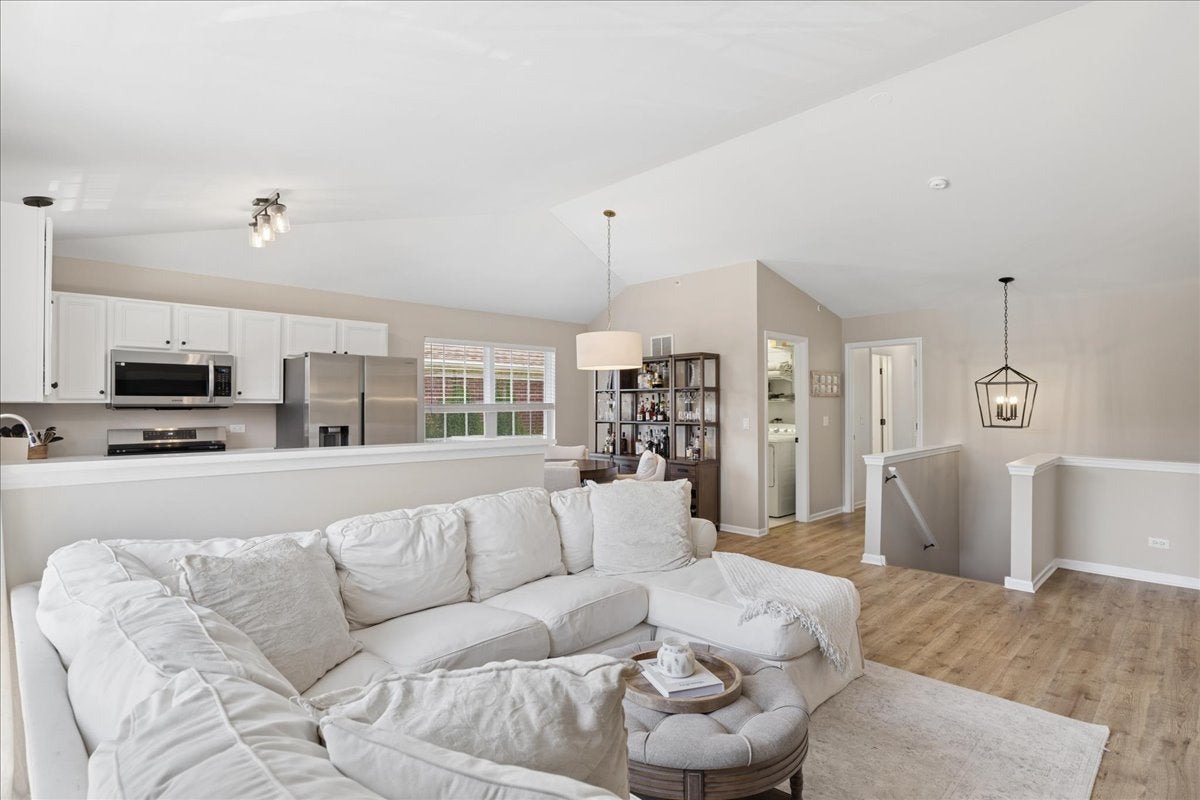 1116 Kensington Drive 21-A1
