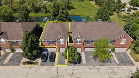 Tiny photo for 1116 Kensington Drive #21-A1, Northbrook, IL 60062 (MLS # 12734848)