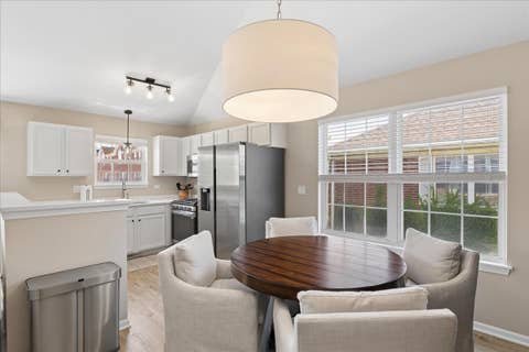 Tiny photo for 1116 Kensington Drive #21-A1, Northbrook, IL 60062 (MLS # 12734848)