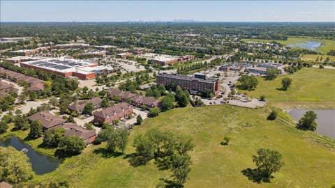 Tiny photo for 1116 Kensington Drive #21-A1, Northbrook, IL 60062 (MLS # 12734848)