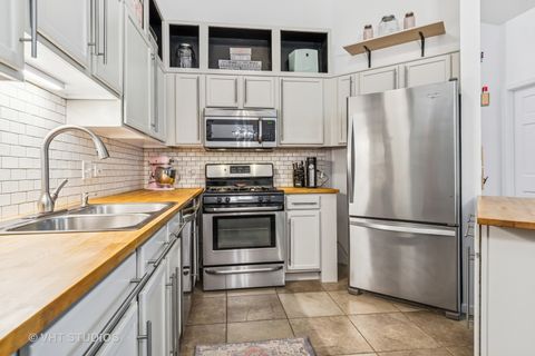 Tiny photo for 1336 McDowell Road #201, Naperville, IL 60563 (MLS # 12506415)