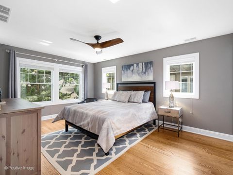 Tiny photo for 21 S Bruner Street, Hinsdale, IL 60521 (MLS # 12492000)