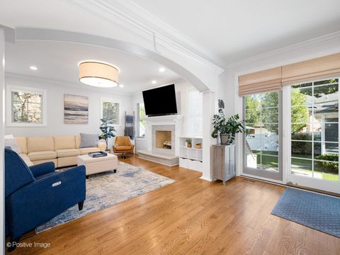 Tiny photo for 21 S Bruner Street, Hinsdale, IL 60521 (MLS # 12492000)