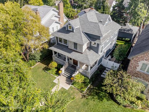 Tiny photo for 21 S Bruner Street, Hinsdale, IL 60521 (MLS # 12492000)