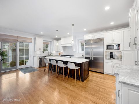 Tiny photo for 21 S Bruner Street, Hinsdale, IL 60521 (MLS # 12492000)