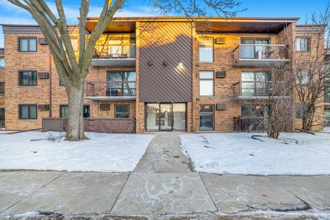 5511 N Chester Avenue 26 Chicago IL 60656